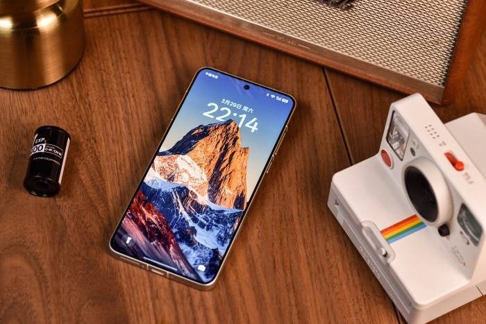 8 Ultra：轻薄与影像巅峰的完美融合！pg电子模拟器免费版OPPO Find X(图3)